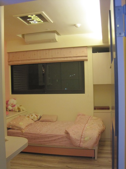室內裝潢圖片，兒童房 時尚俐落的精品住宅