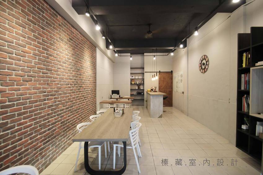 室內裝潢圖片， 工業風辦公室