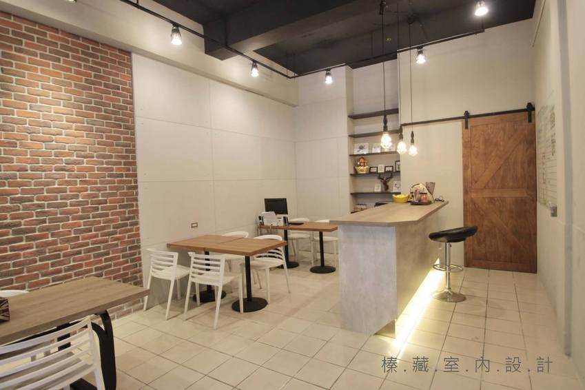 室內裝潢圖片， 工業風辦公室