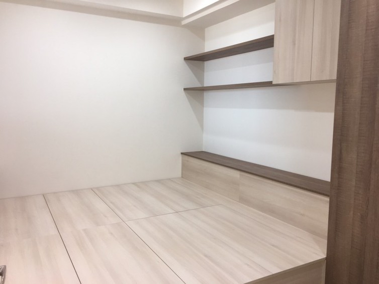 室內裝潢圖片， 木質沉穩收納家