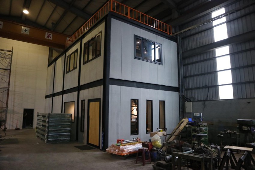 室內裝潢圖片， 簡練工業風辦公空間